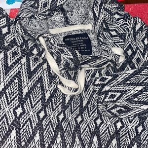 American Eagle Pullover Sweater